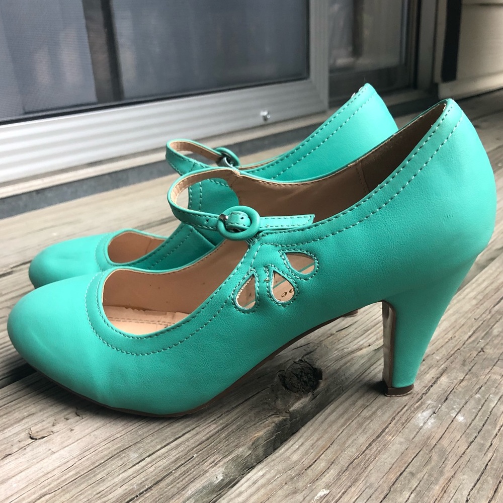 Mint green pumps